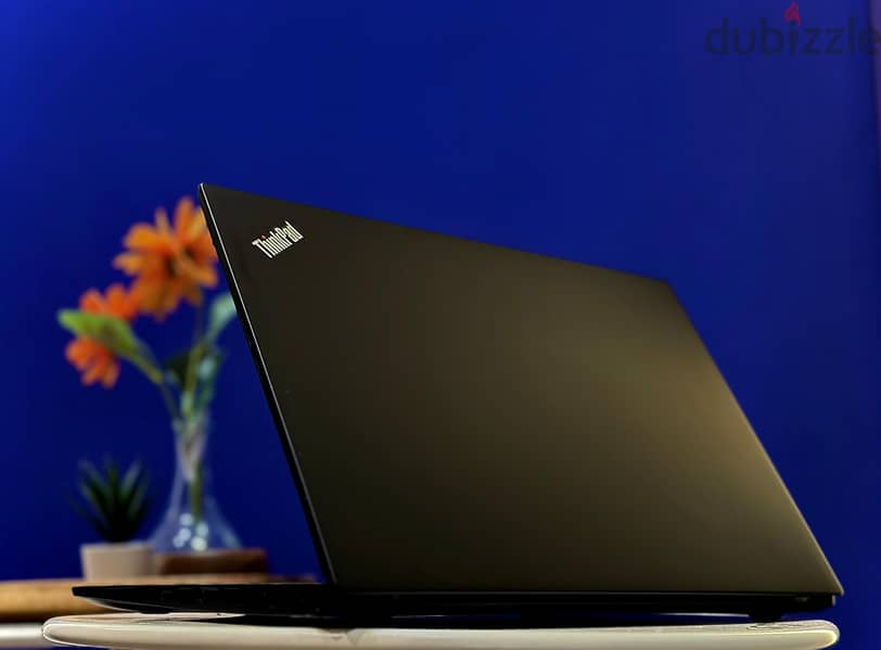 لابتوب نضيف جدا ولا جرح core i7 touch screen 12gb ram  شاشة لمس 2