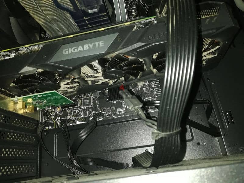 Gigabyte GTX 1660 SUPER 6GB OC 4