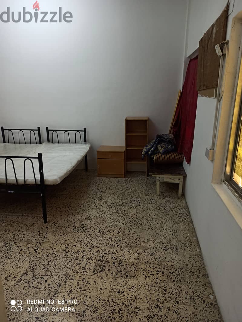 Independent Room with attached bathroom in Mumtaz area for rent 3