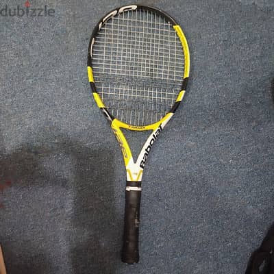 Tennis rocketBabolat aero pro drive Aero in excellent condition