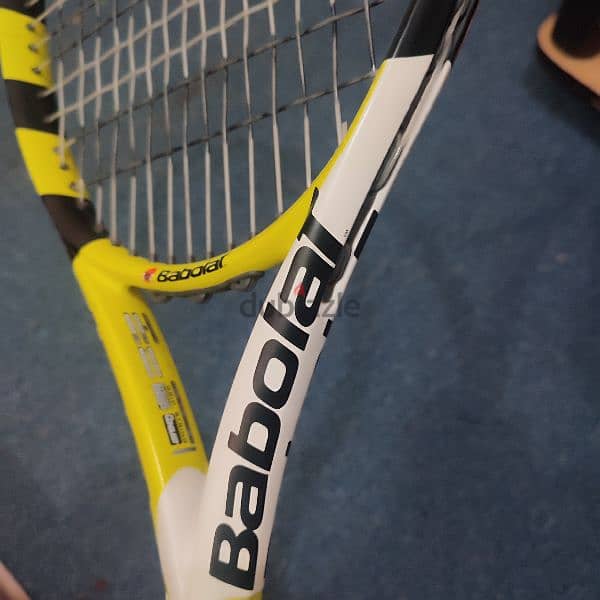 Tennis rocketBabolat aero pro drive Aero in excellent condition 4