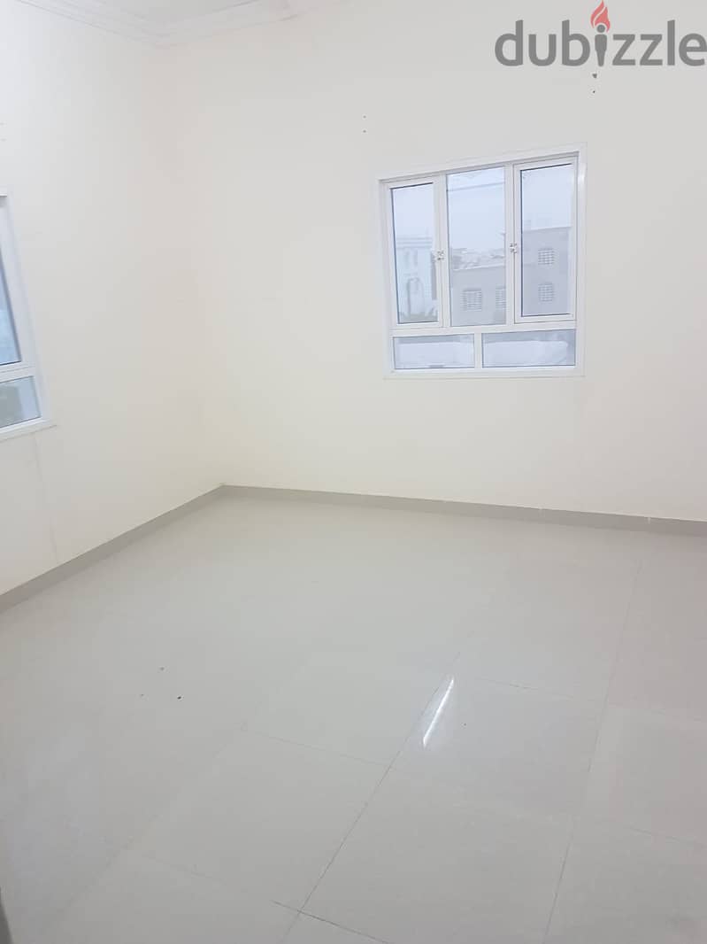 للإيجار شقة في الموالح الجنوبيةApartment for Rent in South Almawaleh 0