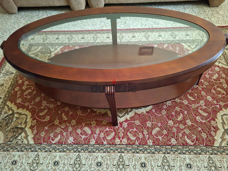 Centre Table with Rug 1