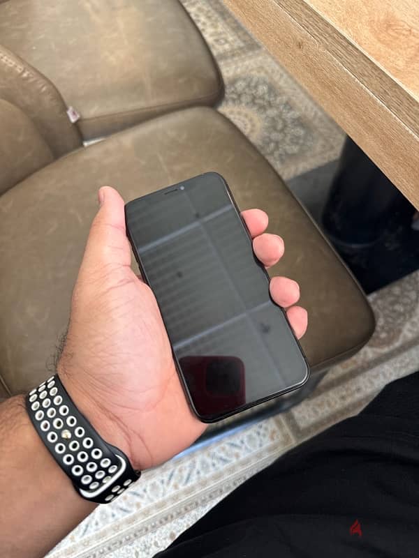 iPhone X for Sale Black colour 256GB with new Battery 1