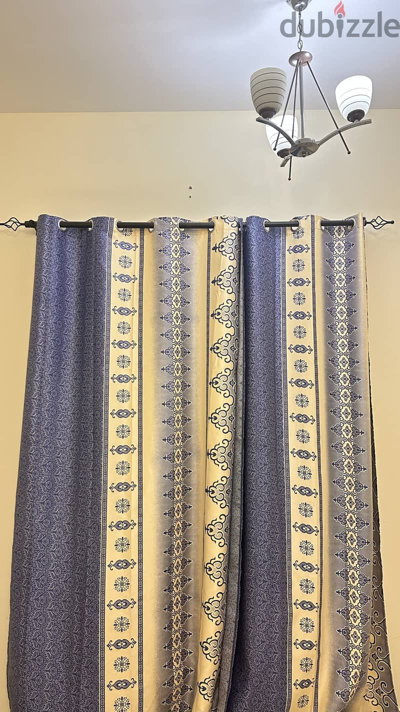 Elegant Curtains with Iron Rod - ستائر رائعة مع قضيب حديد 0