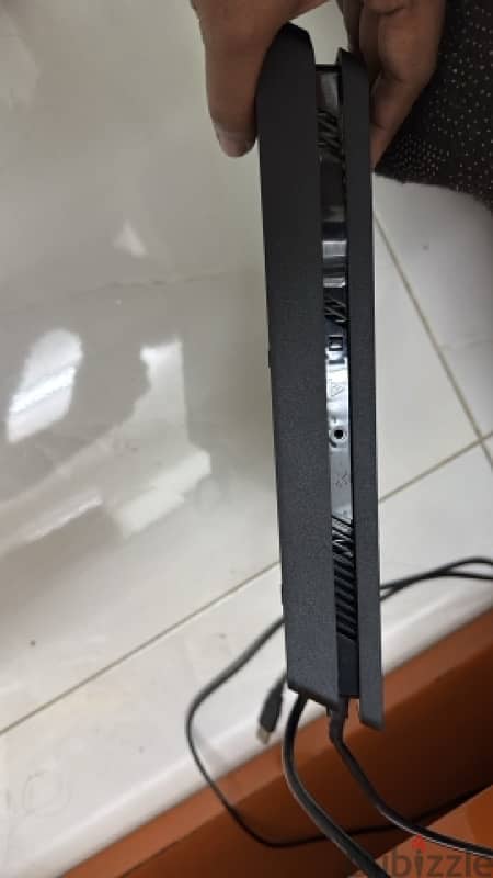 PS4 SLIM FOR SALE 4