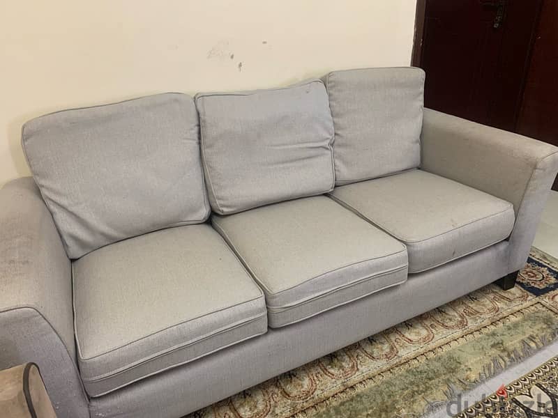 3 sofa for sell ٣ كنبات للبيع 0