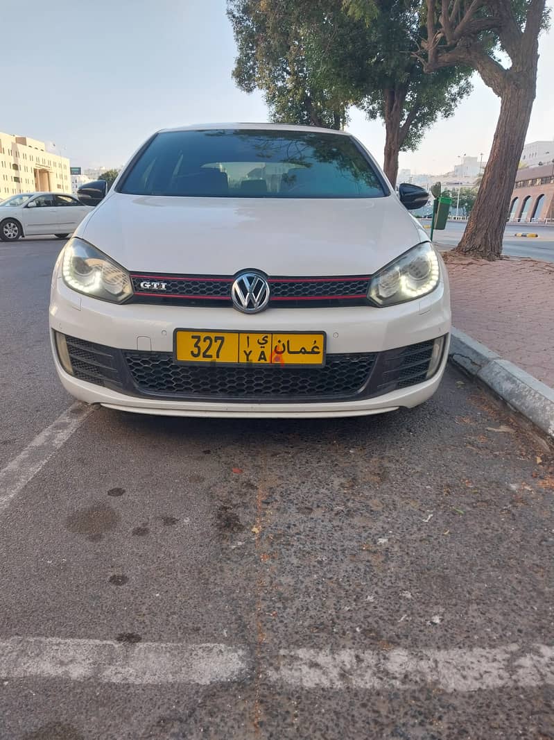 Volkswagen GTI 2012 0