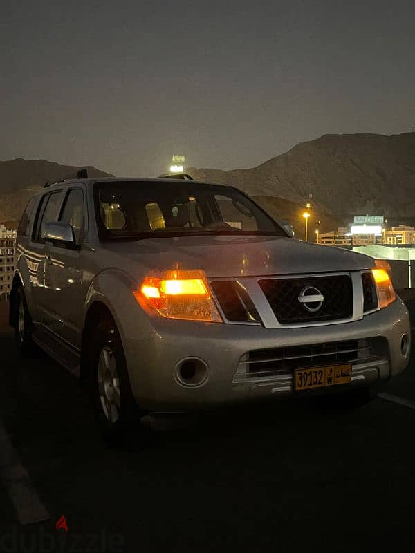 Nissan Pathfinder 2010 0