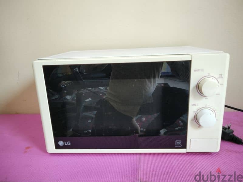 LG microwave oven 0