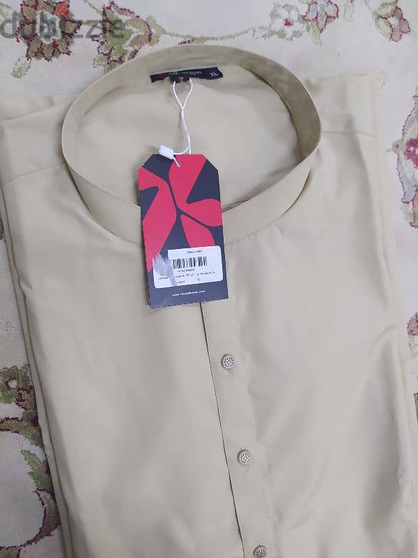 AL KARAM STUDIO ready to wear dress male XL 2