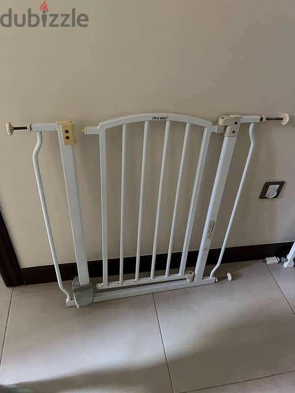 kid’s safety gates 0