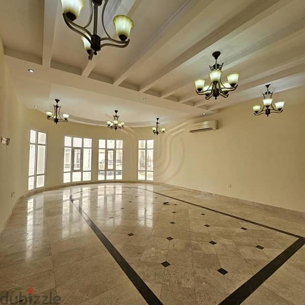 AL QURUM | BEAUTIFUL 6 BR COMPOUND VILLA FOR RENT 1