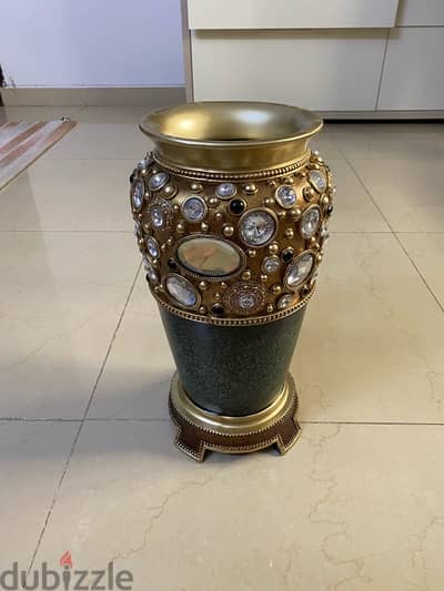 Golder Crysta Flower Pot