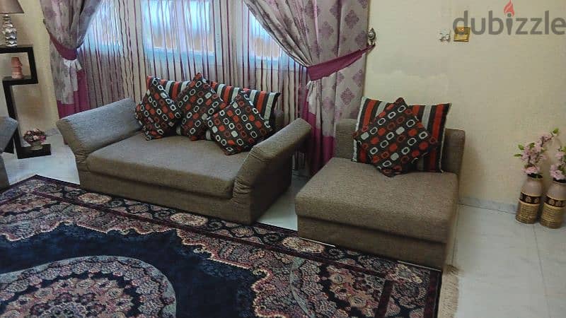 4 Peice Sofa Set, good condition 1