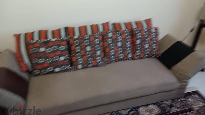 4 Peice Sofa Set, good condition 5