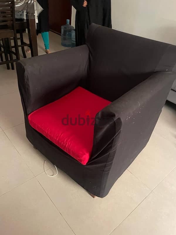 2 pcs single sofa 1