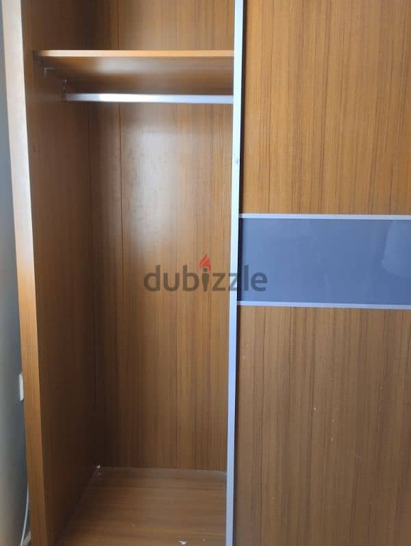 sliding door cupboard 1