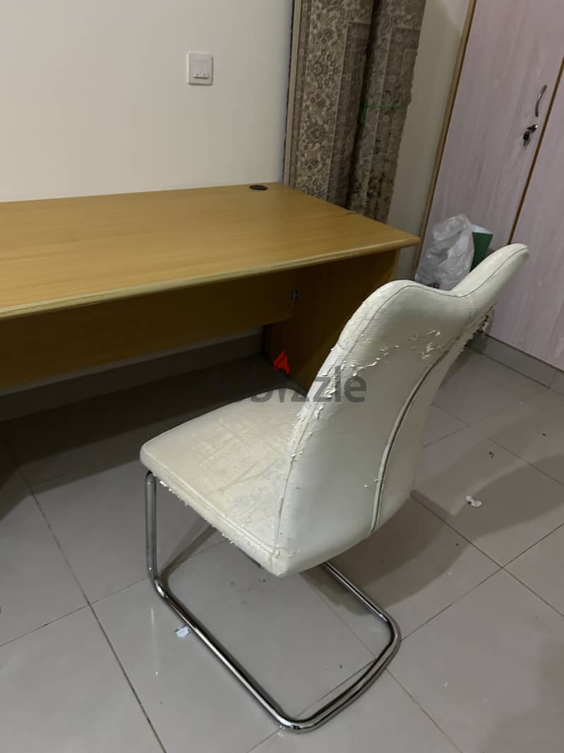 3 Chairs for sale 2