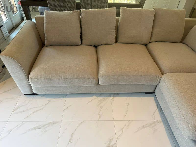 Lshap sofa color silver very clean good condition no any issue 0