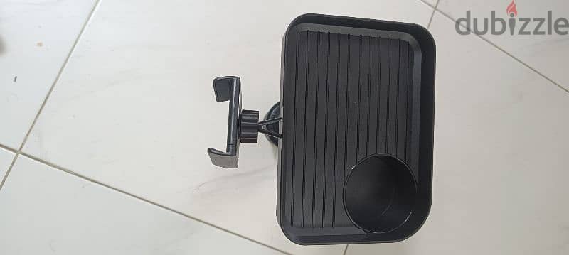 Cupholder tray 2