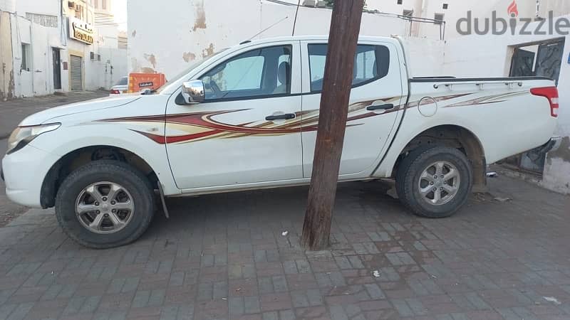 Mitsubishi Pickup 2018 0