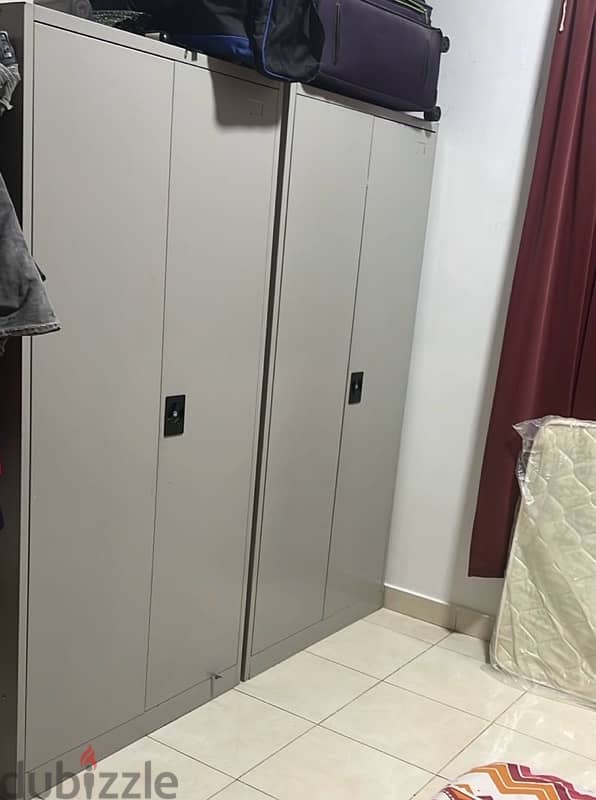 2 stainless steel cupboard 0