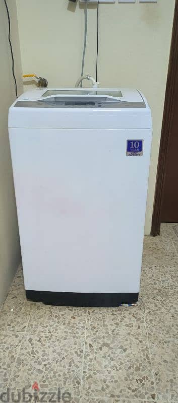 used Hitachi 8kg  automatic washing machine.