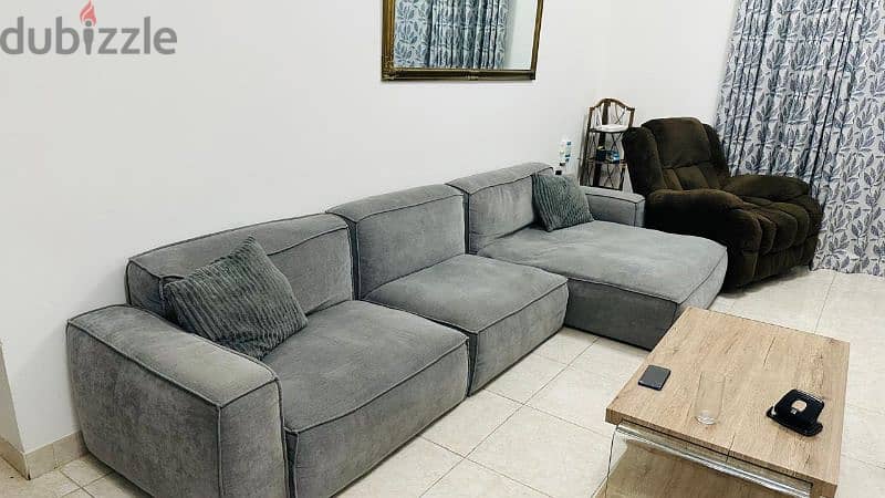 L shape sofa 0