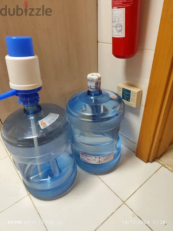 Two oasis water bottles 0