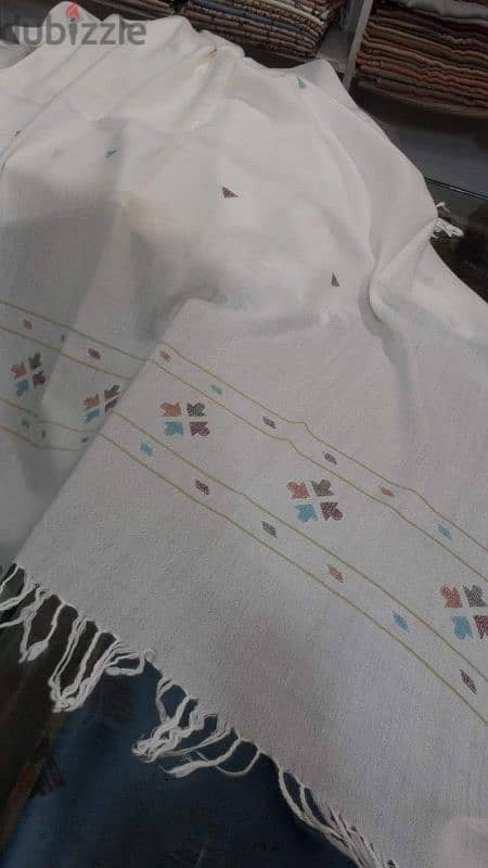 Handmade Pakistan shawls 8