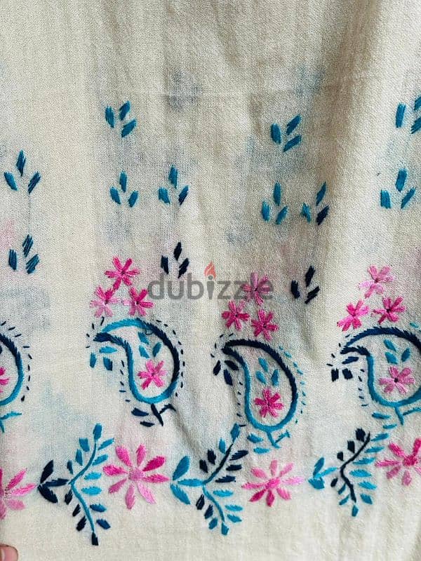 Handmade Pakistan shawls 11