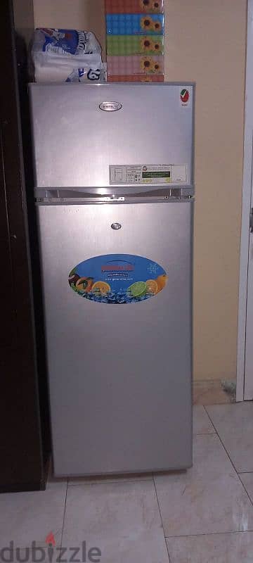 Generaltec - For Sale: Almost New Small 2-Door Fridge (Silver) 2