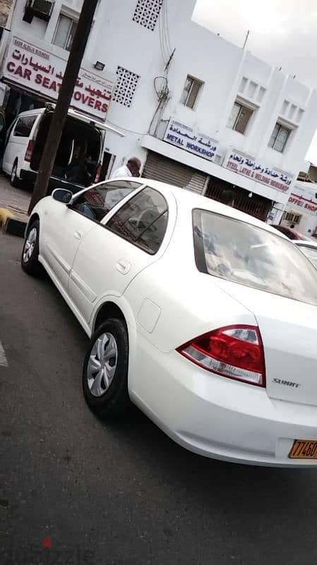 Nissan Sunny 2011 0