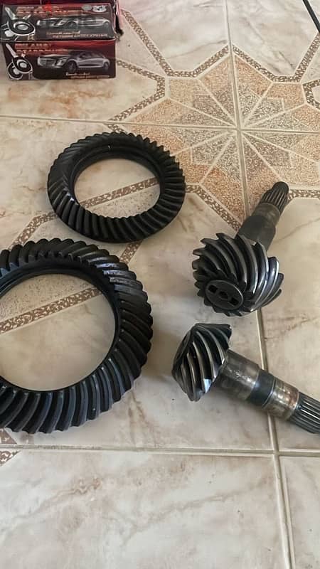 Rear and Front Ring and Pinion 1