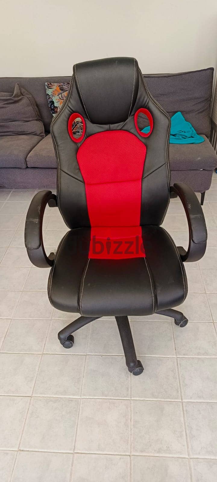 Gaming Chair (Just Like Brand New) 0