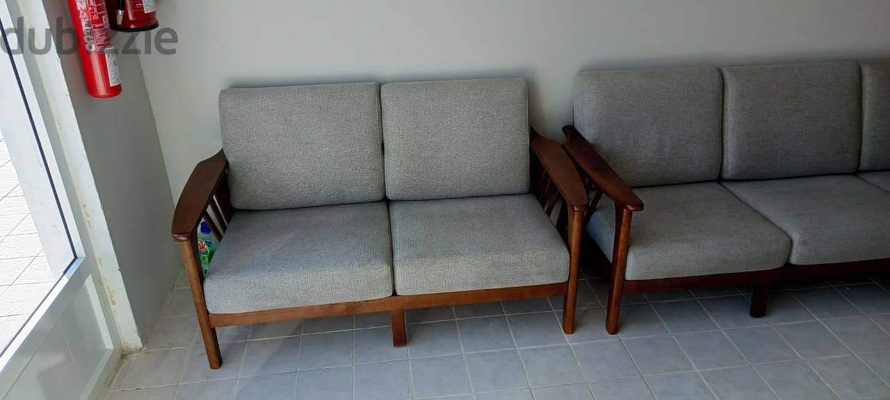 Slightly Used Sofa Set (6 Seater) 2