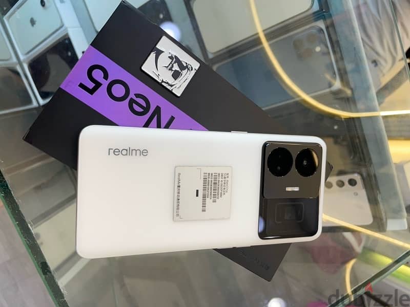 Realme  GT New5 4