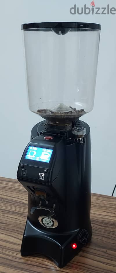 Eureka Zenith 65 | يوريكا زينيث 65