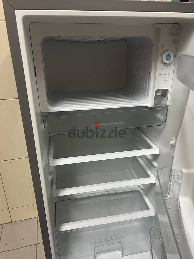 Hisense refrigerator for sale in ghubra 1