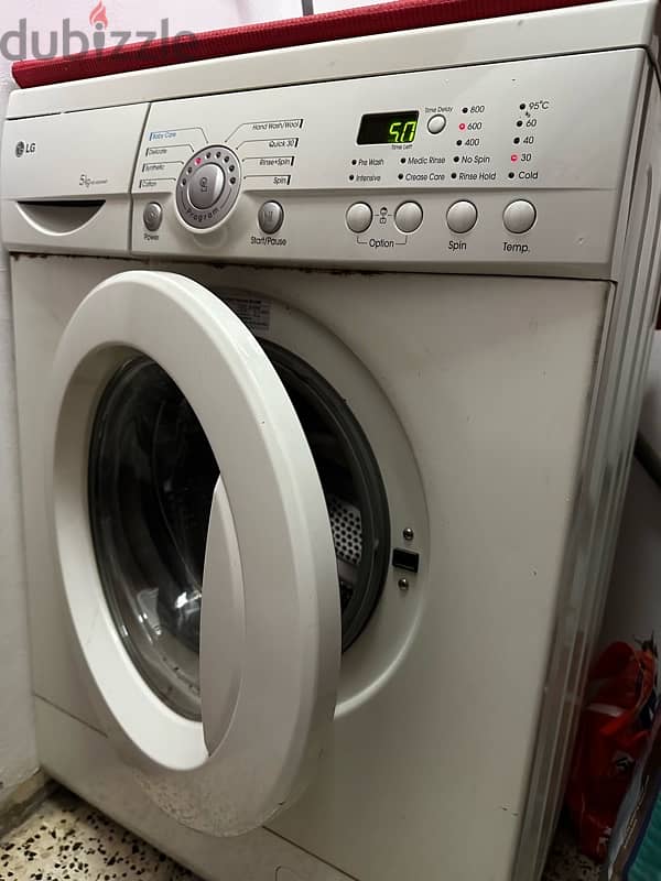 LG Washing machine 5KG front load 0