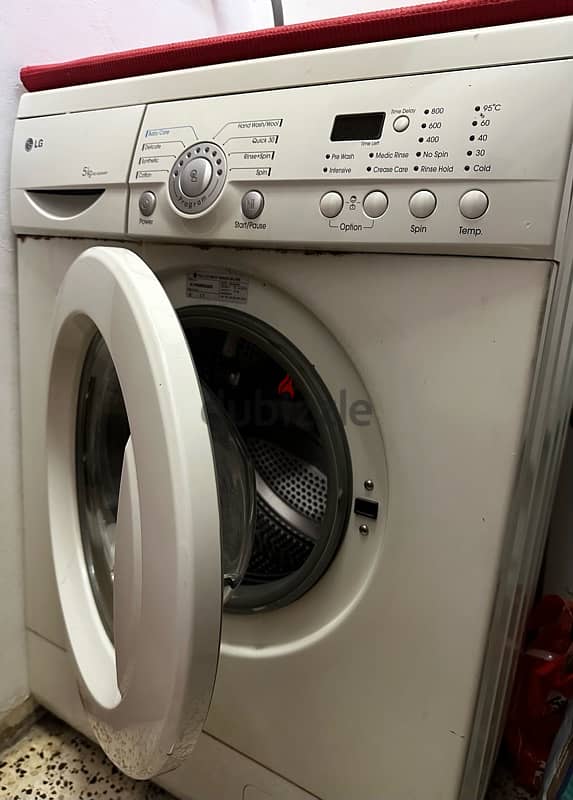 LG Washing machine 5KG front load 1