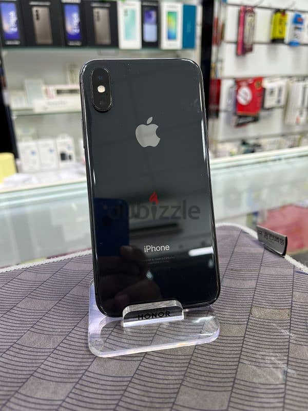 iPhone Xs Available for Sale 0