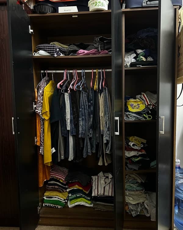 wardrobe 2 set for sale 0