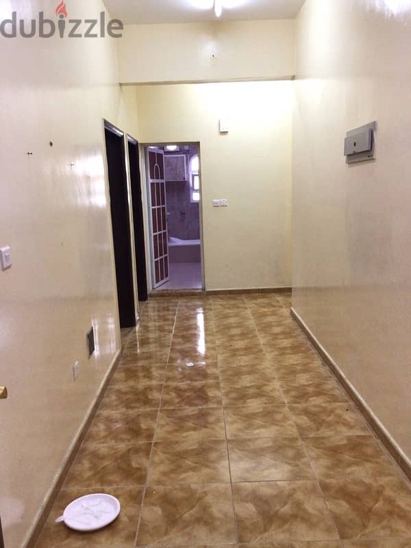 2 bhk flat for rent in wadi kabir near Indian school 0