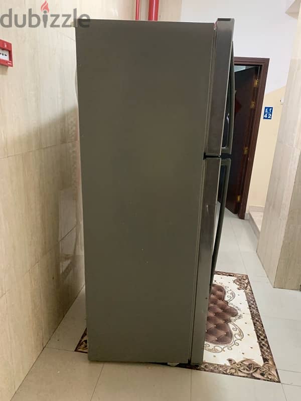 LG refrigerator 378 liter 4