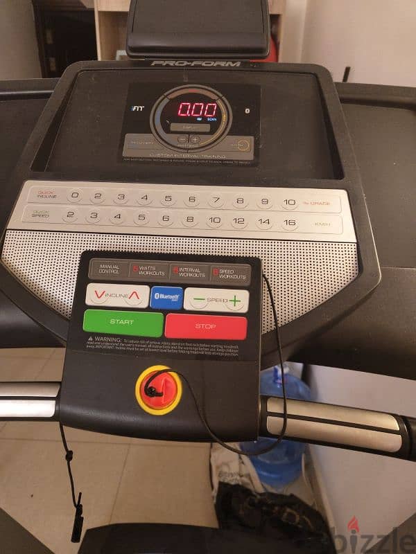 treadmill good condition 1