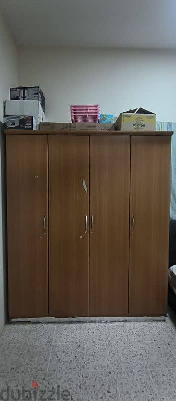 used Bed room 4 door cupboard for urgent sale. 1