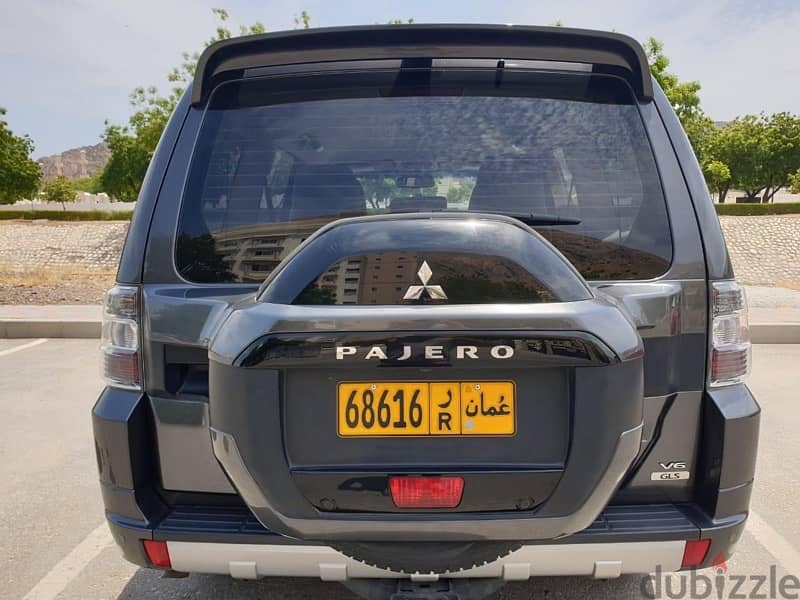 Mitsubishi Pajero 2018 0