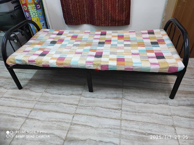 كرفاية ( سرير ) فردي Single iron bed 1